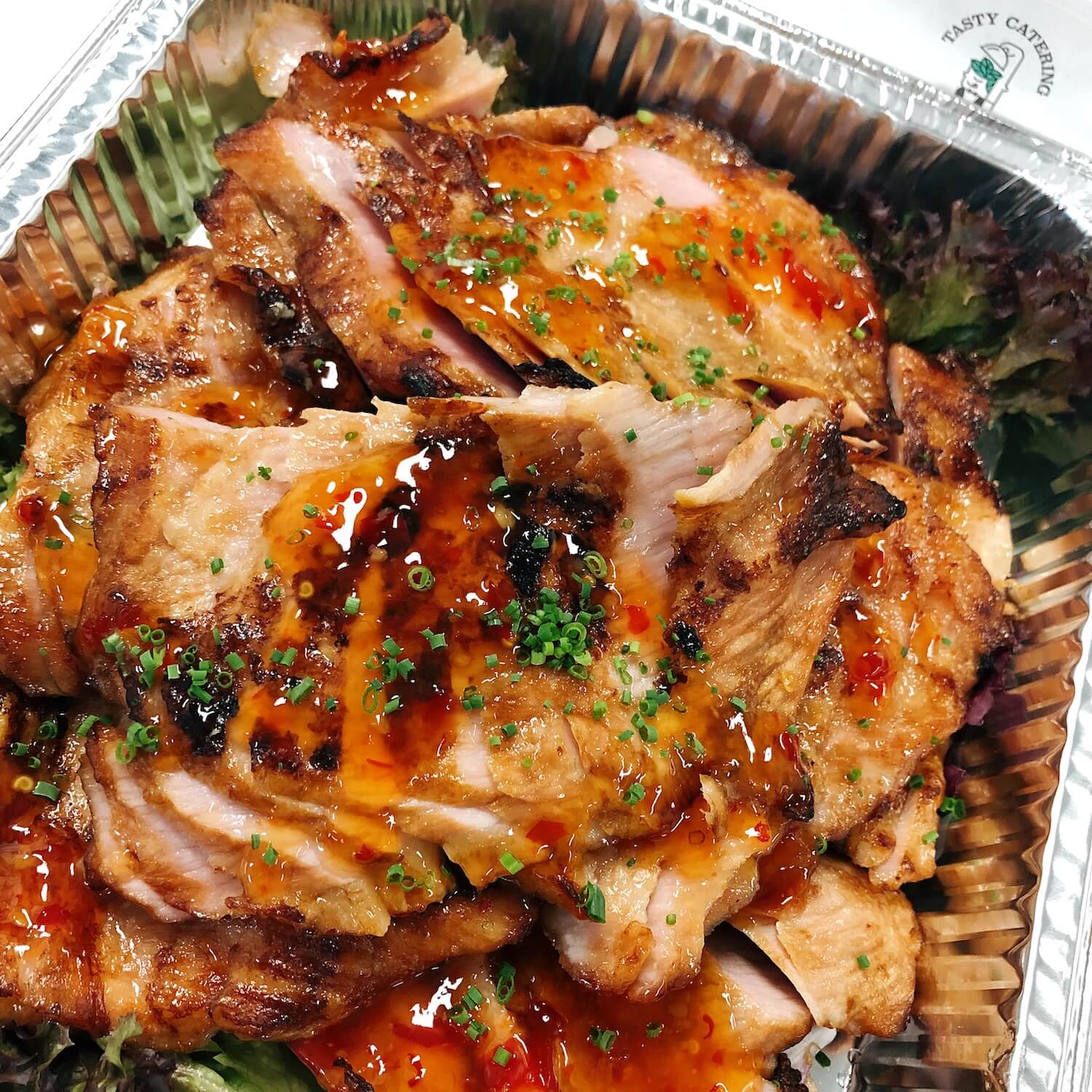 泰式豬頸肉 TASTY CATERING - 到會推介 - 酒會主菜 - 佐酒美食 - 婚禮必備 - 精緻美食 - 自助餐